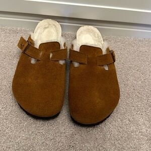 Birkenstock Boston suede shearling lined
